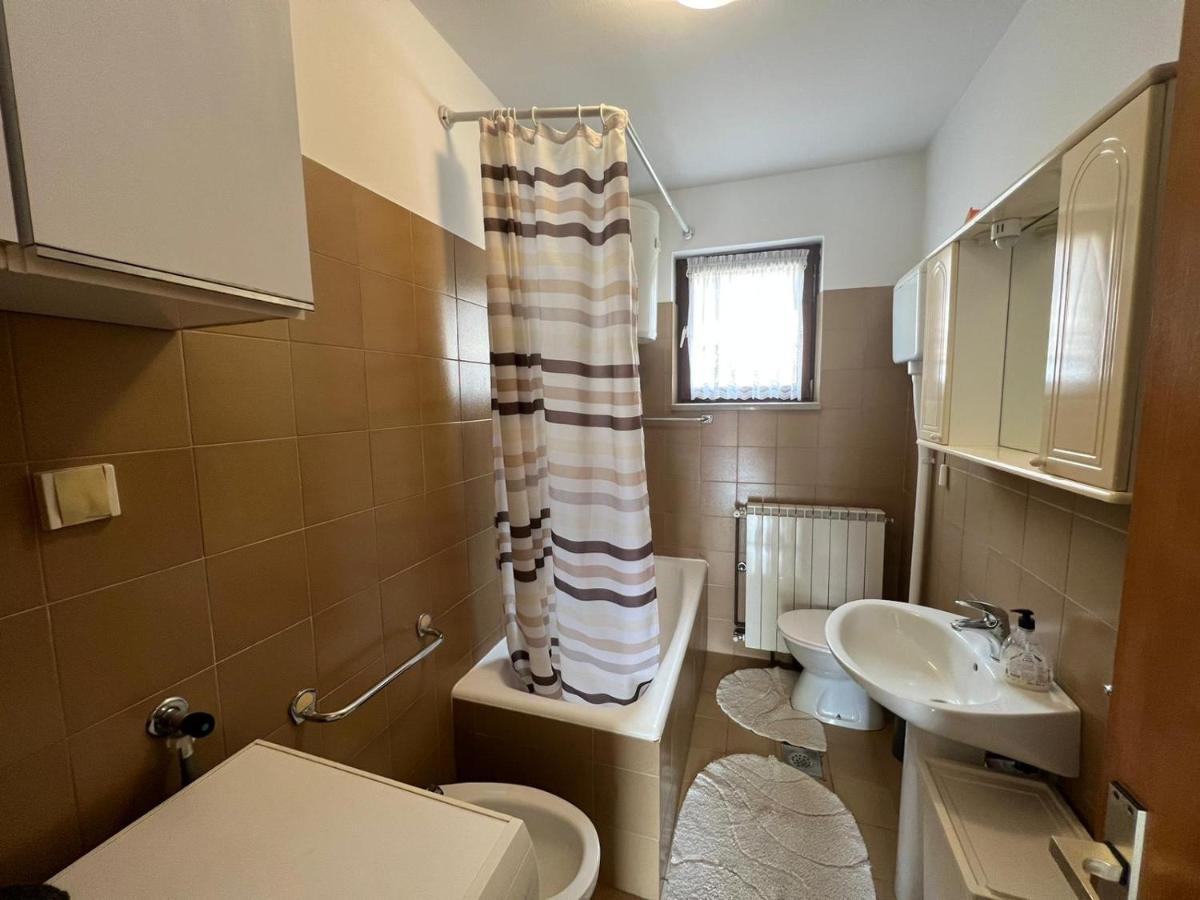 Apartman Bruna 1 Poreč Exterior foto